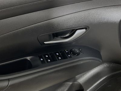 2025 Hyundai Tucson - Photo 14