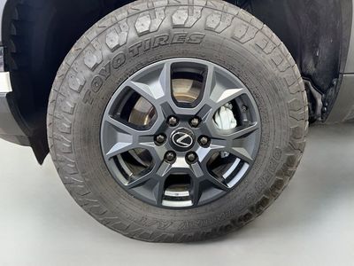 2025 Lexus GX - Photo 10