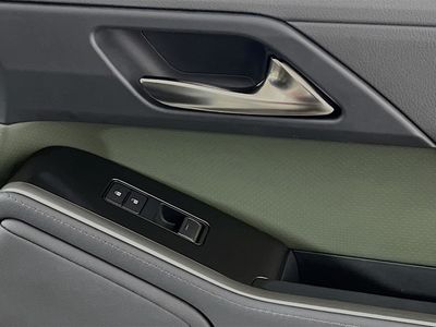 2025 Lexus GX - Photo 29