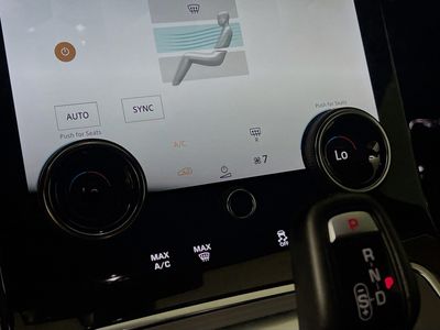 2023 Land Rover Range Rover Evoque - Photo 23