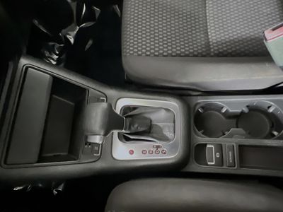 2010 Volkswagen Tiguan - Photo 21