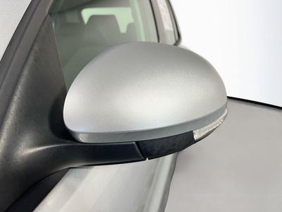 2010 Volkswagen Tiguan - Photo 10