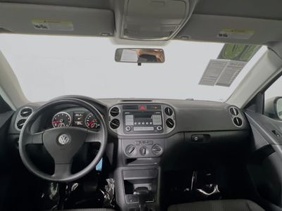 2010 Volkswagen Tiguan - Photo 25