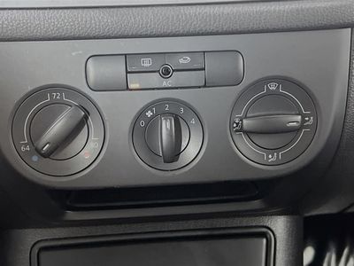 2010 Volkswagen Tiguan - Photo 22