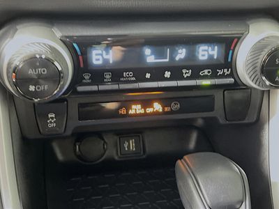 2025 Toyota RAV4 Hybrid - Photo 23