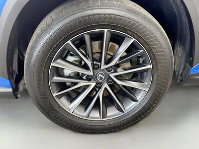 2022 Lexus NX - Photo 11