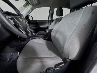 2021 Toyota Tacoma - Photo 12