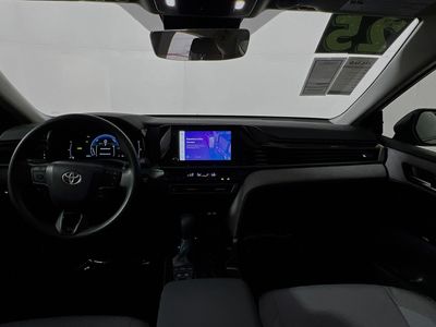2025 Toyota Camry - Photo 27