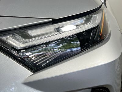 2024 Toyota RAV4 Hybrid - Photo 9
