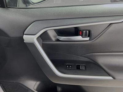 2024 Toyota RAV4 Hybrid - Photo 29