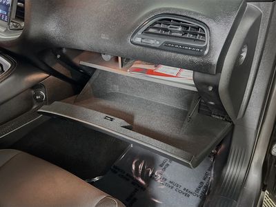 2019 Dodge Challenger - Photo 31