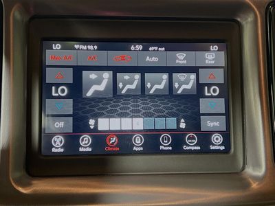 2019 Dodge Challenger - Photo 24