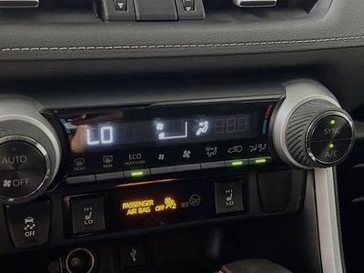 2021 Toyota RAV4 Hybrid - Photo 23