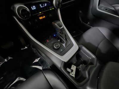 2021 Toyota RAV4 Hybrid - Photo 22