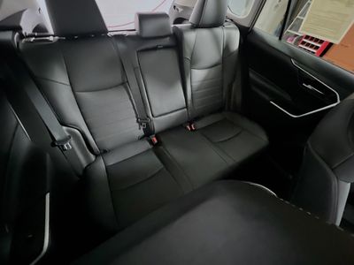 2021 Toyota RAV4 Hybrid - Photo 30