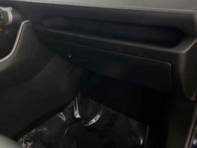 2021 Toyota RAV4 Hybrid - Photo 32