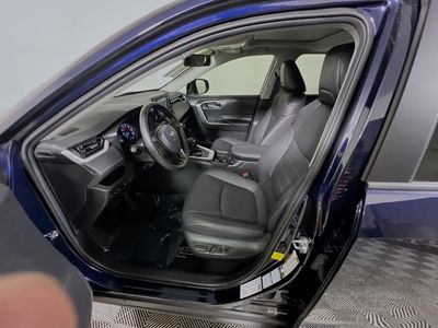 2021 Toyota RAV4 Hybrid - Photo 12