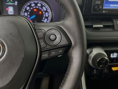 2021 Toyota RAV4 Hybrid - Photo 17