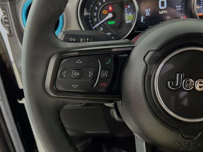 2023 Jeep Wrangler - Photo 16