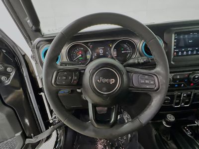 2023 Jeep Wrangler - Photo 15