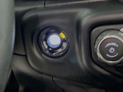 2023 Jeep Wrangler - Photo 19