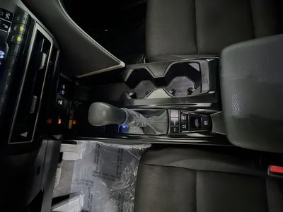 2025 Toyota Camry - Photo 22