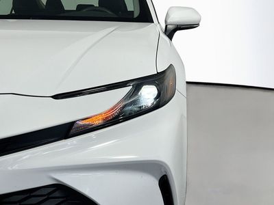 2025 Toyota Camry — photo 9 view