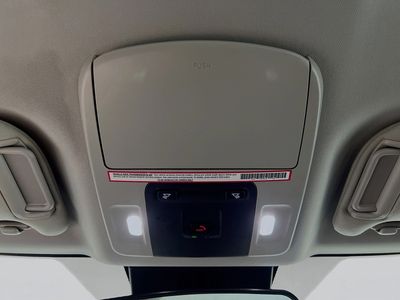 2025 Toyota Camry — photo 18 view