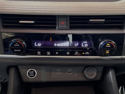 2023 Nissan Rogue - Photo 23