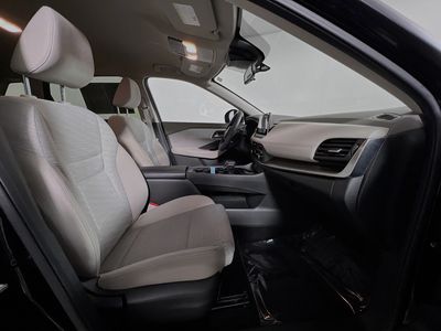 2023 Nissan Rogue - Photo 28