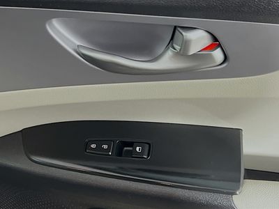 2022 Kia Forte - Photo 27