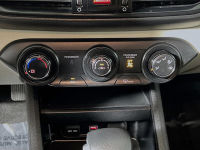 2022 Kia Forte - Photo 21