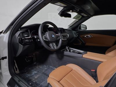 2025 BMW Z4 - Photo 26