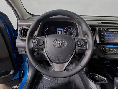 2018 Toyota RAV4 - Photo 15