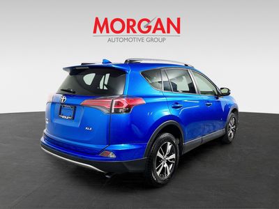 2018 Toyota RAV4 - Photo 3