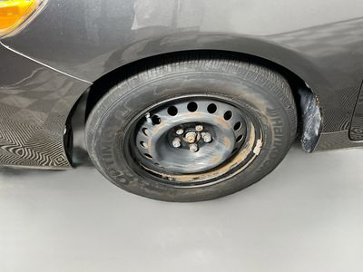 2011 Toyota Corolla - Photo 11