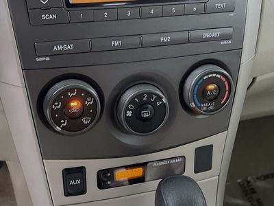 2011 Toyota Corolla - Photo 21