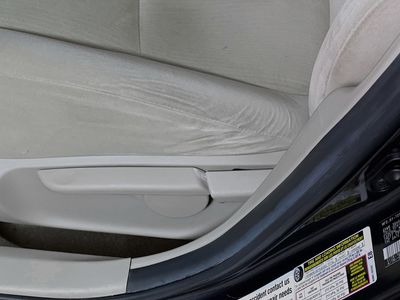 2011 Toyota Corolla - Photo 13