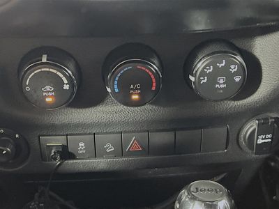 2015 Jeep Wrangler - Photo 21