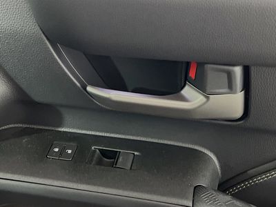 2026 Toyota 4Runner i-FORCE MAX Hybrid - Photo 29