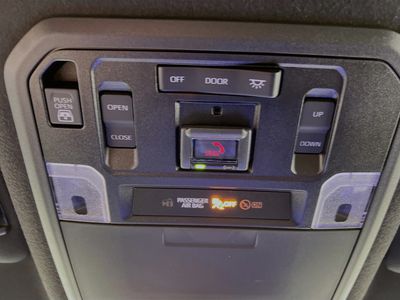 2026 Toyota 4Runner i-FORCE MAX Hybrid - Photo 18