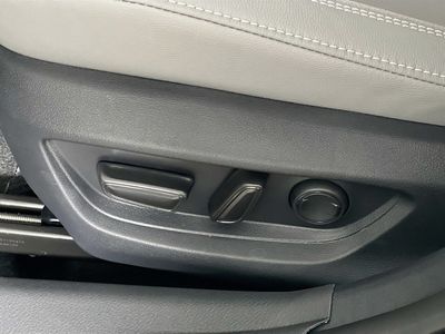 2026 Toyota Camry — photo 13 view
