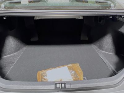 2026 Toyota Camry - Photo 31
