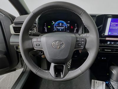 2026 Toyota Camry - Photo 15
