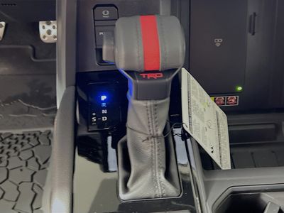 2026 Toyota Tundra Hybrid - Photo 20