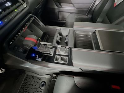 2026 Toyota Tundra Hybrid - Photo 21