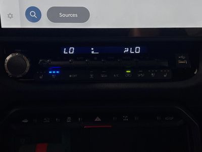 2026 Toyota Tundra Hybrid - Photo 22