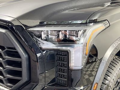 2026 Toyota Tundra Hybrid - Photo 8