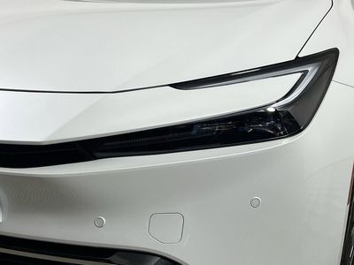 2026 Toyota Prius Plug-In Hybrid - Photo 9