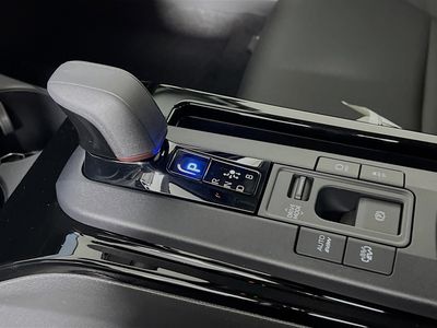 2026 Toyota Prius Plug-In Hybrid - Photo 21